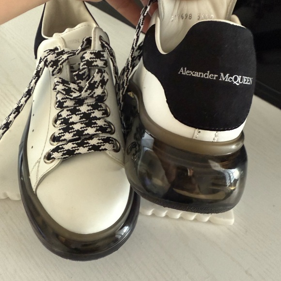 Alexander McQueen Shoes - Alexander McQueen White Leather Sneakers with Black Houndstooth Detail